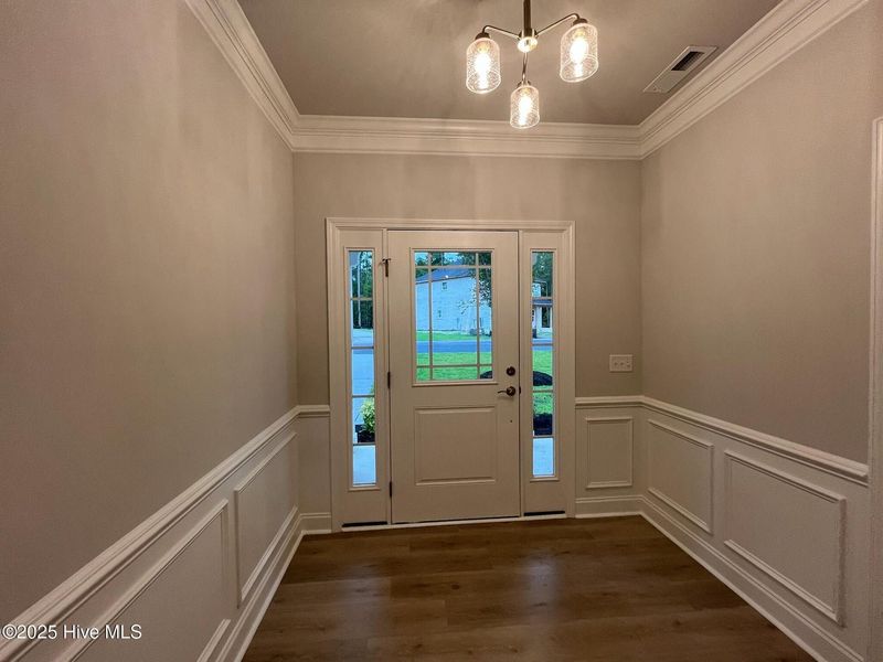 Spacious, unfurnished interior of a new home in Palmetto Creek, Bolivia (Image 15). Spacious, unfurnished interior of a new home in Palmetto Creek, Bolivia (Image 15).