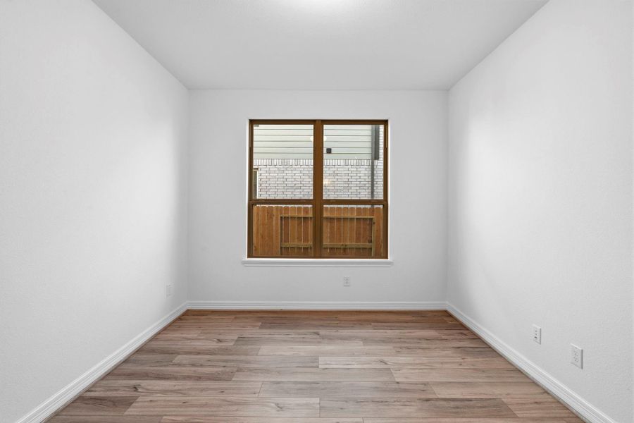 Spacious, unfurnished interior of a new home in Brookewater, Rosenberg (Image 29).