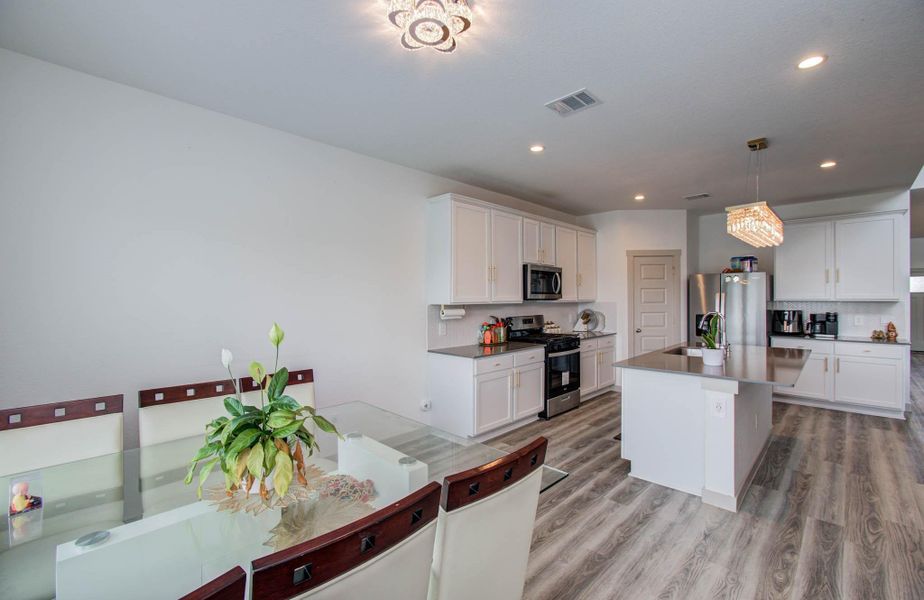 Furnished interior view inside a new home in Parks Edge, Missouri City (Image 25).