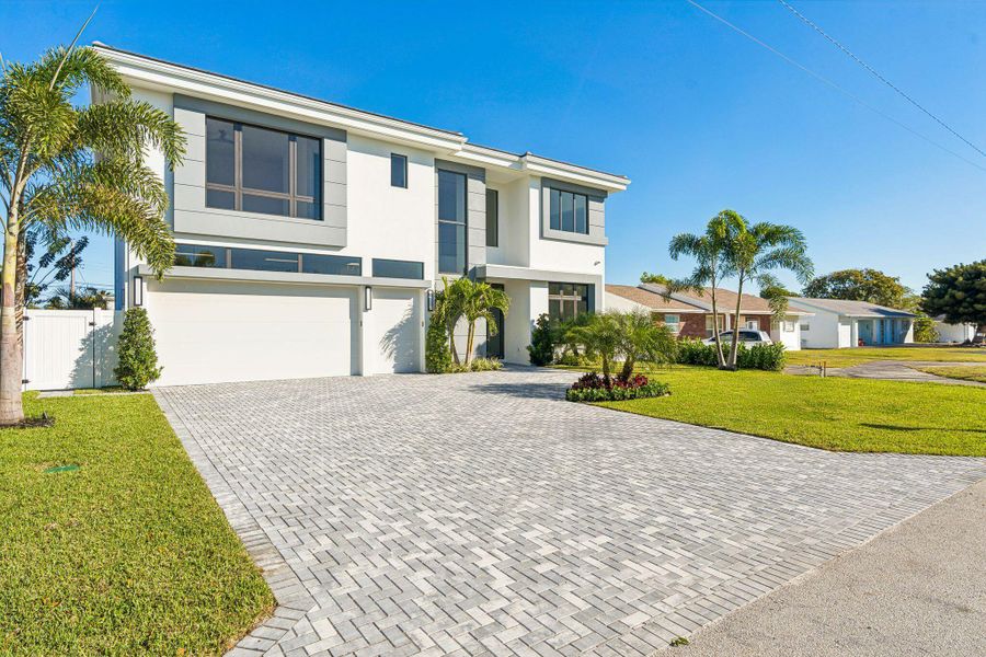 261 NW 8th St Boca Raton FL 3