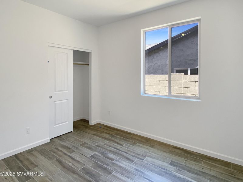 377 Malachite (10) 377 Malachite (10)