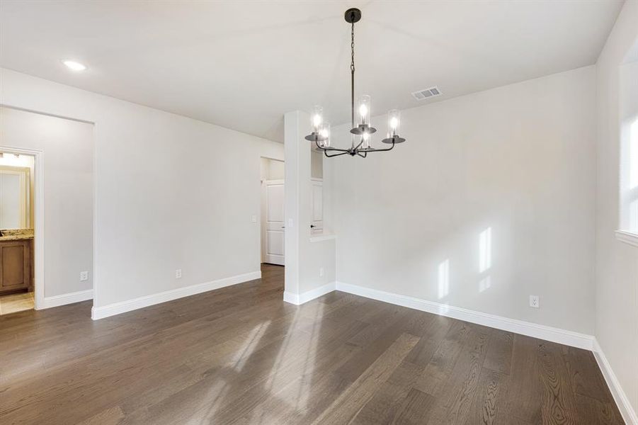 Spacious, unfurnished interior of a new home in Liberty, Melissa (Image 33).