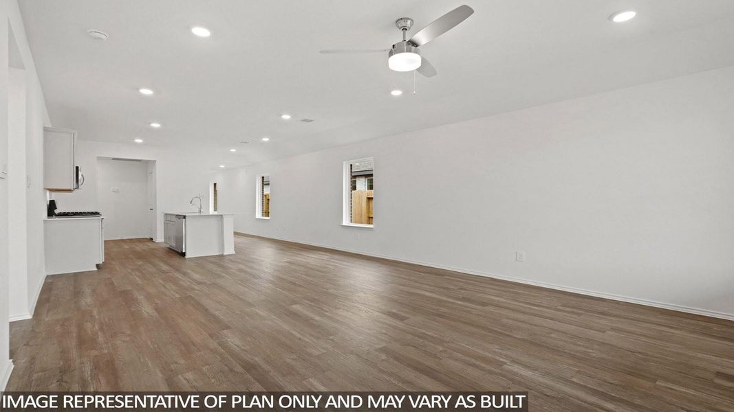 Spacious, unfurnished interior of a new home in Sunterra, Katy (Image 21).