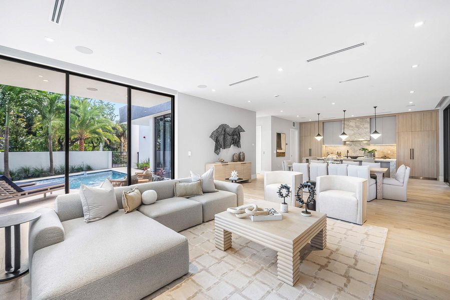 013-810AndrewsAvenue-DelrayBeach-FL-3348