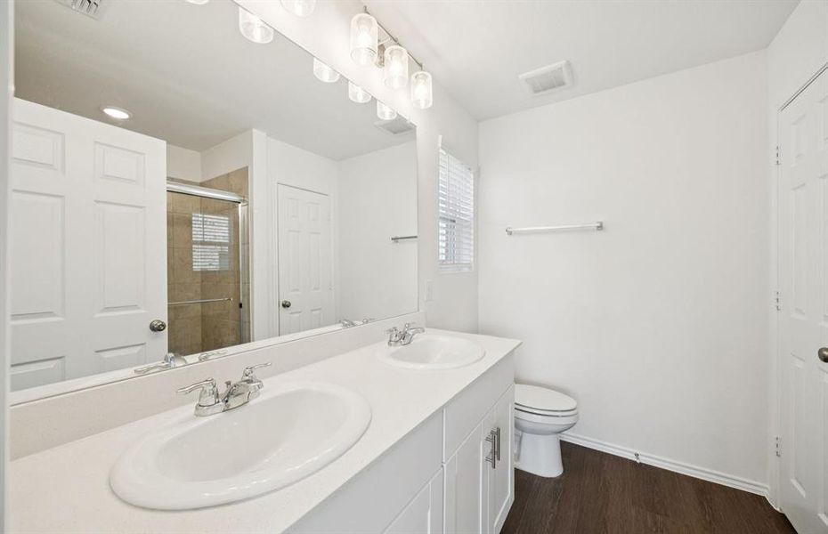 Owner's private bath with double vanity Owner's private bath with double vanity