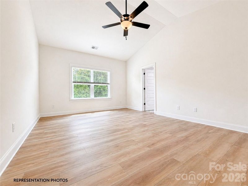 Spacious, unfurnished interior of a new home in , Charlotte (Image 17).