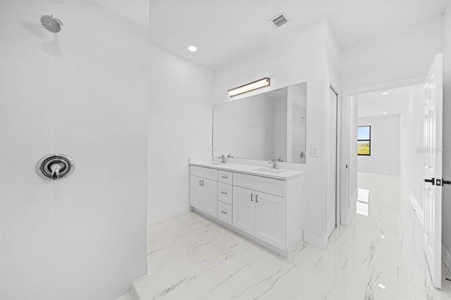 Furnished interior view inside a new home in , Lehigh Acres (Image 5).