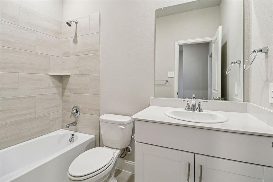 Photo is not of the actual home, but is an inspirational photo of builder’s model home and may depict options, furnishings, and/or decorator features that are not included.