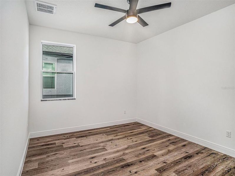 Spacious, unfurnished interior of a new home in , Tampa (Image 22).