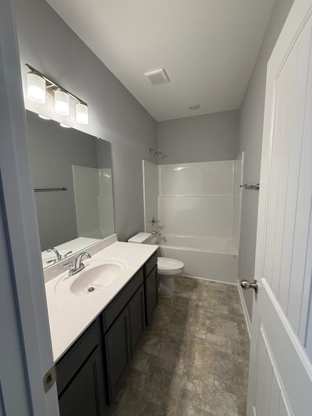 secondary bathroom