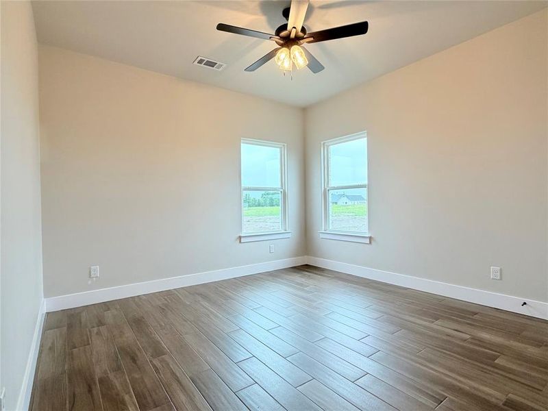 Spacious, unfurnished interior of a new home in , Weatherford (Image 22). Spacious, unfurnished interior of a new home in , Weatherford (Image 22).
