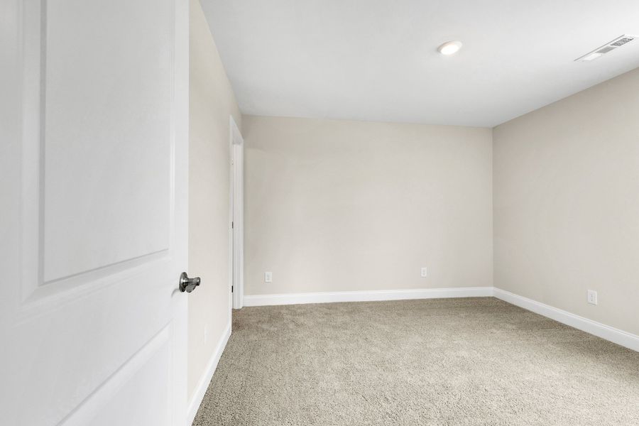 Spacious, unfurnished interior of a new home in Rutherford, Columbia (Image 39). Spacious, unfurnished interior of a new home in Rutherford, Columbia (Image 39).