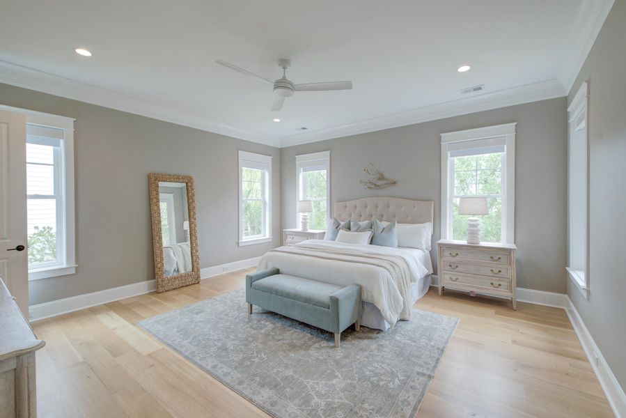 Furnished interior view inside a new home in Daniel Island Park, Charleston (Image 11).