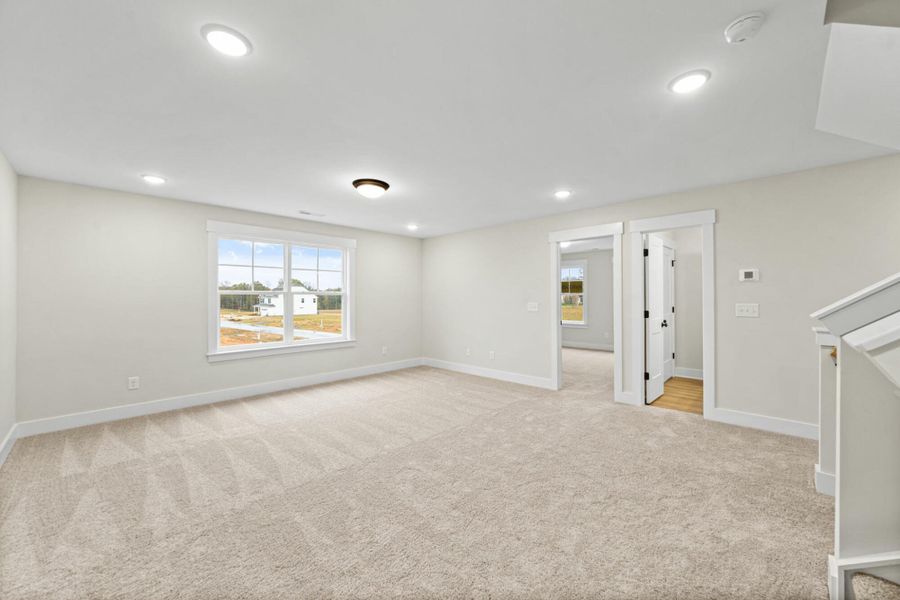 Spacious, unfurnished interior of a new home in Monterra, Kernersville (Image 37).