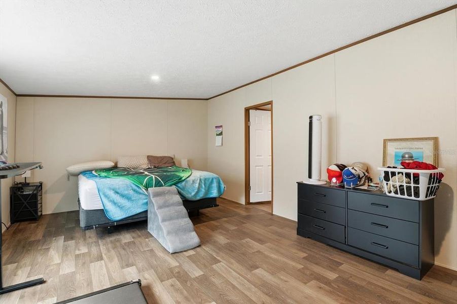 Furnished interior view inside a new home in , Bronson (Image 16).