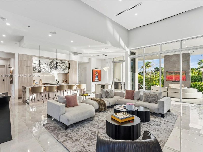 Community amenities in , Plantation (Image 53).