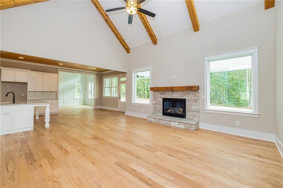 Spacious, unfurnished interior of a new home in Platinum Ridge, Sharpsburg (Image 21).