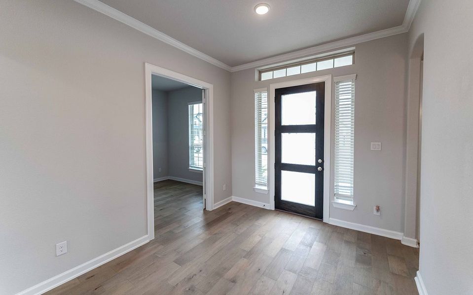 Spacious, unfurnished interior of a new home in Sonoma Verde, Rockwall (Image 10).
