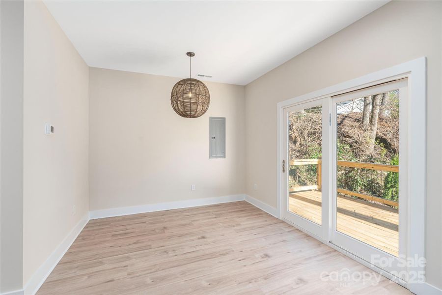 Spacious, unfurnished interior of a new home in , Asheville (Image 16).