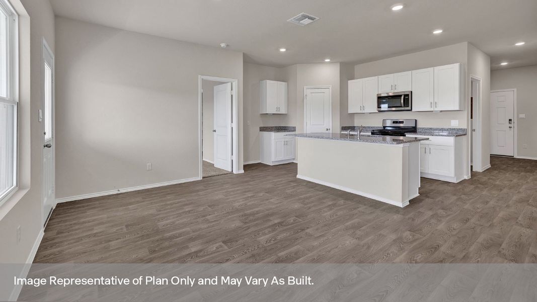 Image 27 representing the The Denton by D.R. Horton in Bollinger, Maxwell, TX.