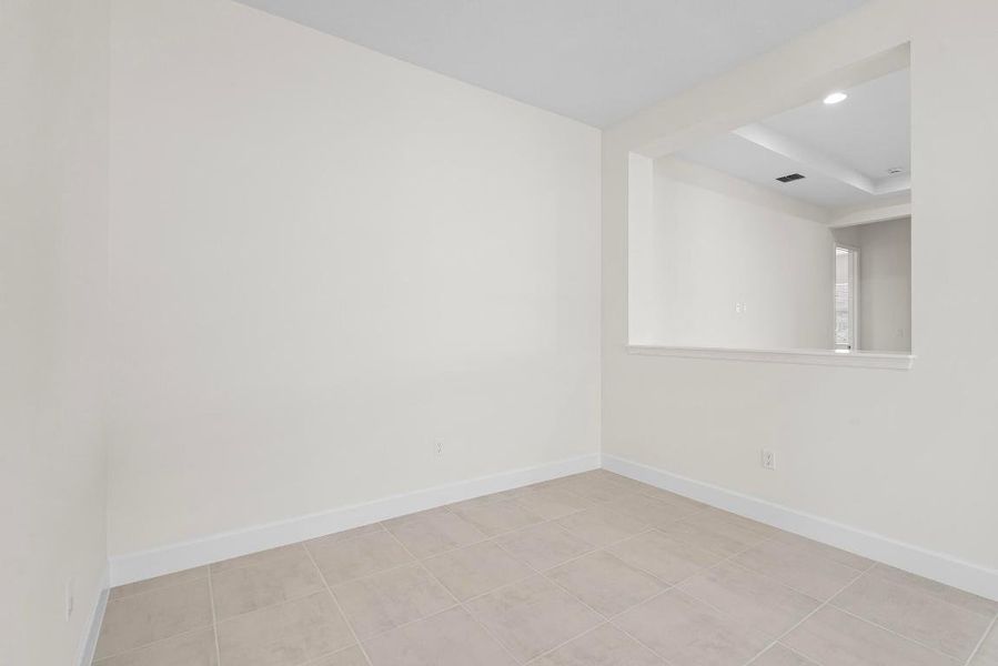 15_1418415 15_1418415