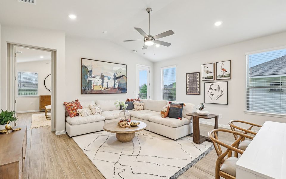 Representative furnished interior of a home built from the Reed by Brookfield Residential in Traditional at Kissing Tree, San Marcos (Image 14). Representative furnished interior of a home built from the Reed by Brookfield Residential in Traditional at Kissing Tree, San Marcos (Image 14).