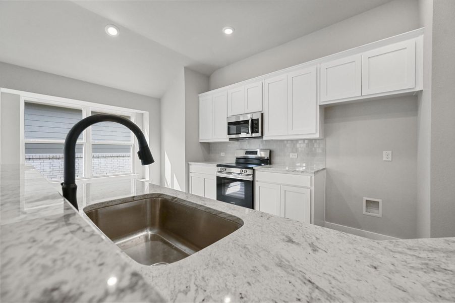 Representative interior finishes for a home built from the Hanover by Cheldan Homes in Pitcock Addition, Graham (Image 20). Representative interior finishes for a home built from the Hanover by Cheldan Homes in Pitcock Addition, Graham (Image 20).