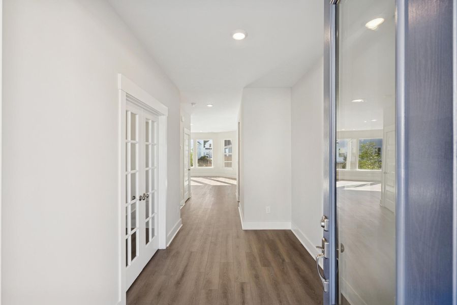 Spacious, unfurnished interior of a new home in Nexton - Midtown - The Village Collection, Summerville (Image 17).