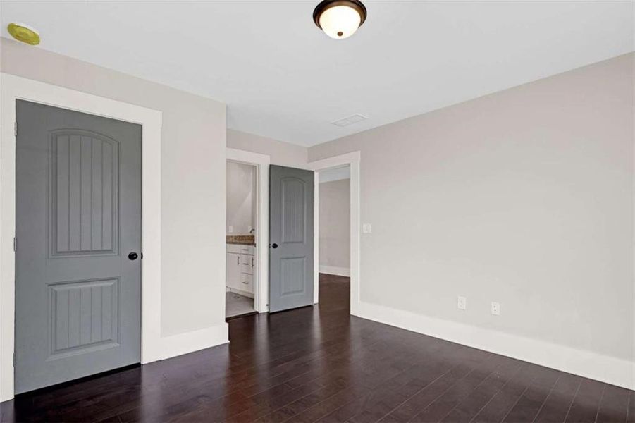 Spacious, unfurnished interior of a new home in , Conyers (Image 24).