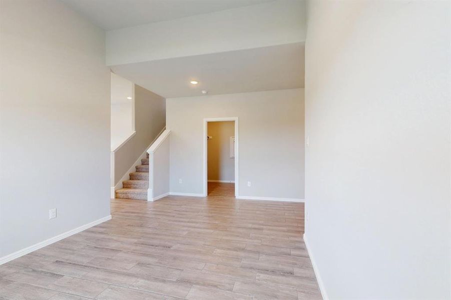 Spacious, unfurnished interior of a new home in Prairie Ridge at Goodland, Venus (Image 28). Spacious, unfurnished interior of a new home in Prairie Ridge at Goodland, Venus (Image 28).