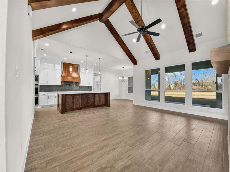 Spacious, unfurnished interior of a new home in , Weatherford (Image 22). Spacious, unfurnished interior of a new home in , Weatherford (Image 22).