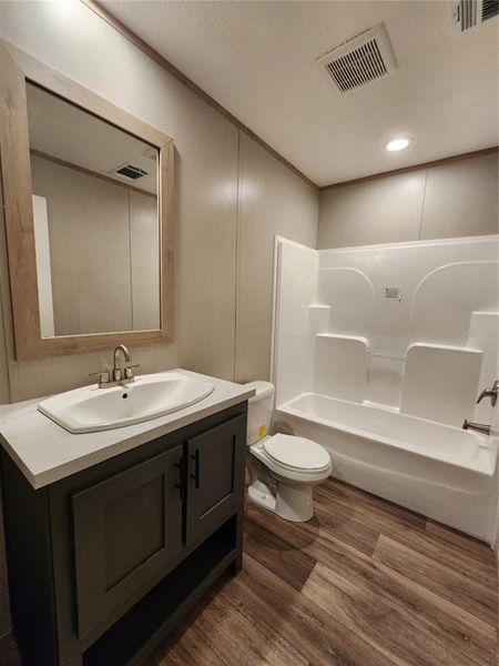 Furnished interior view inside a new home in , Dunnellon (Image 4).