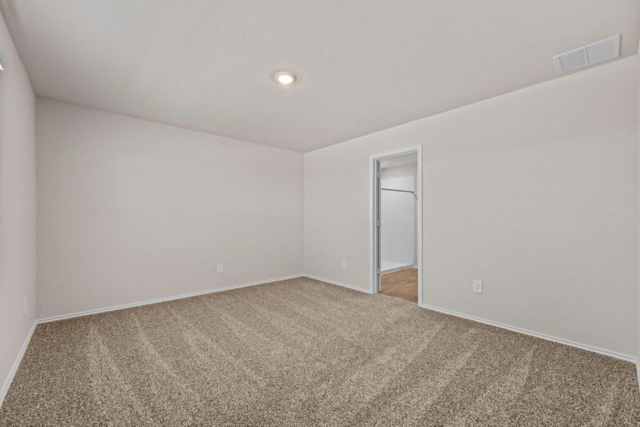Spacious, unfurnished interior of a new home in Ladera, Luling (Image 23). Spacious, unfurnished interior of a new home in Ladera, Luling (Image 23).