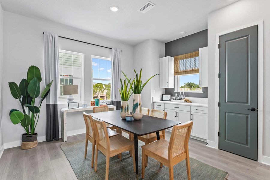 The Carsten II - Dining The Carsten II - Dining