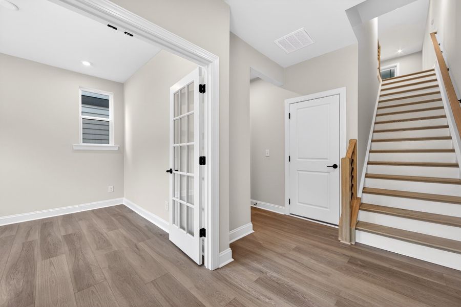 Spacious, unfurnished interior of a new home in Old Town Village, Waxhaw (Image 21). Spacious, unfurnished interior of a new home in Old Town Village, Waxhaw (Image 21).