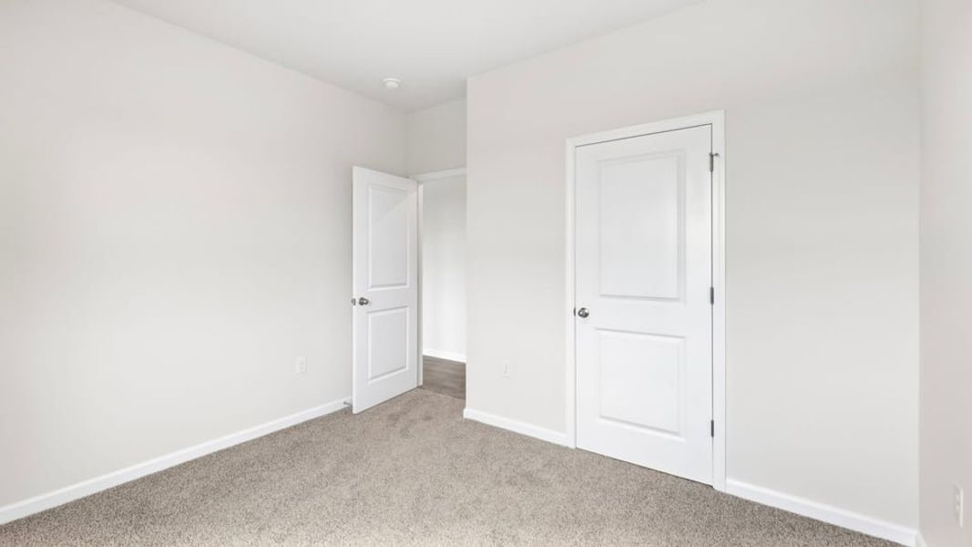 Spacious, unfurnished interior of a new home in Baxter Village, Boiling Springs (Image 23).