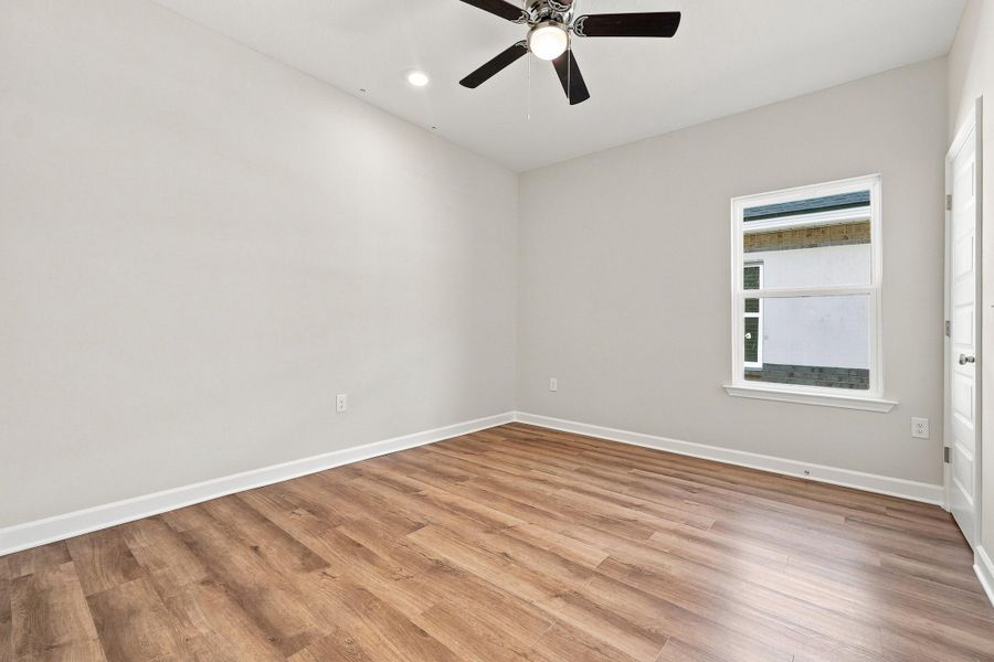 103 horizon way-37