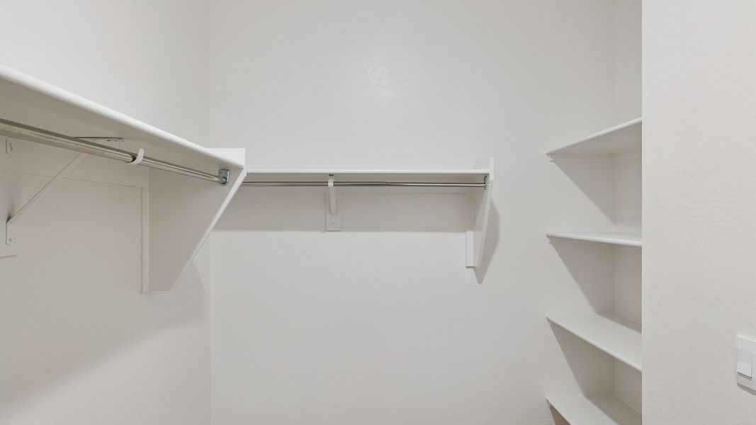 Close-up of interior finishes inside a home in Aloravita, Peoria (Image 12).