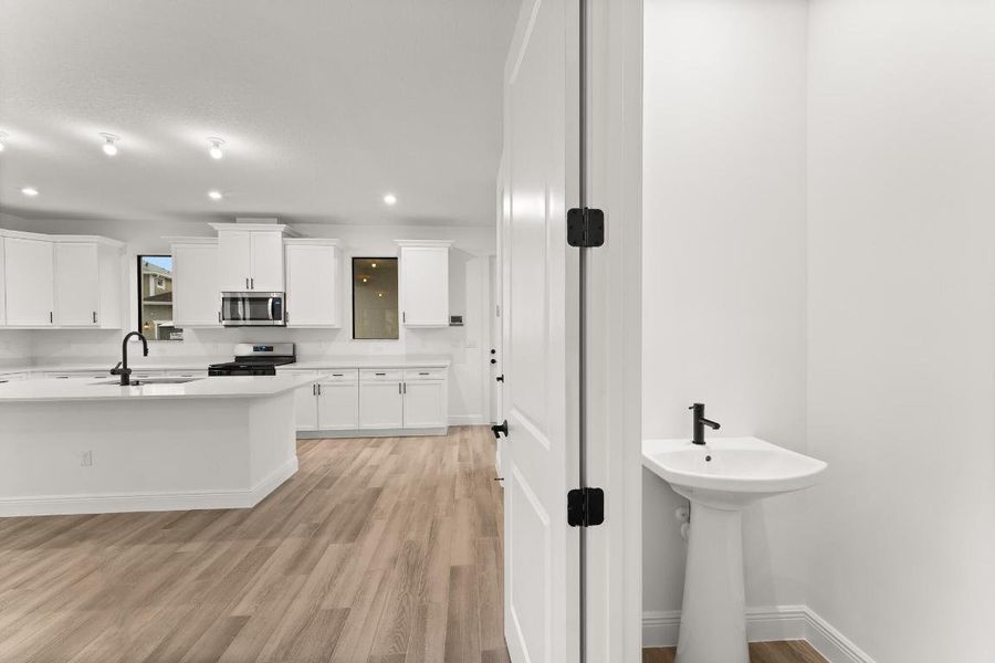 US_SEF_GLORIOSA_LOT 86_powder