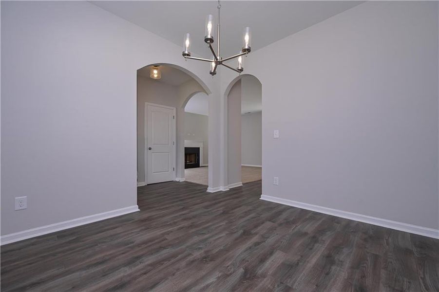 Spacious, unfurnished interior of a new home in , Villa Rica (Image 12).
