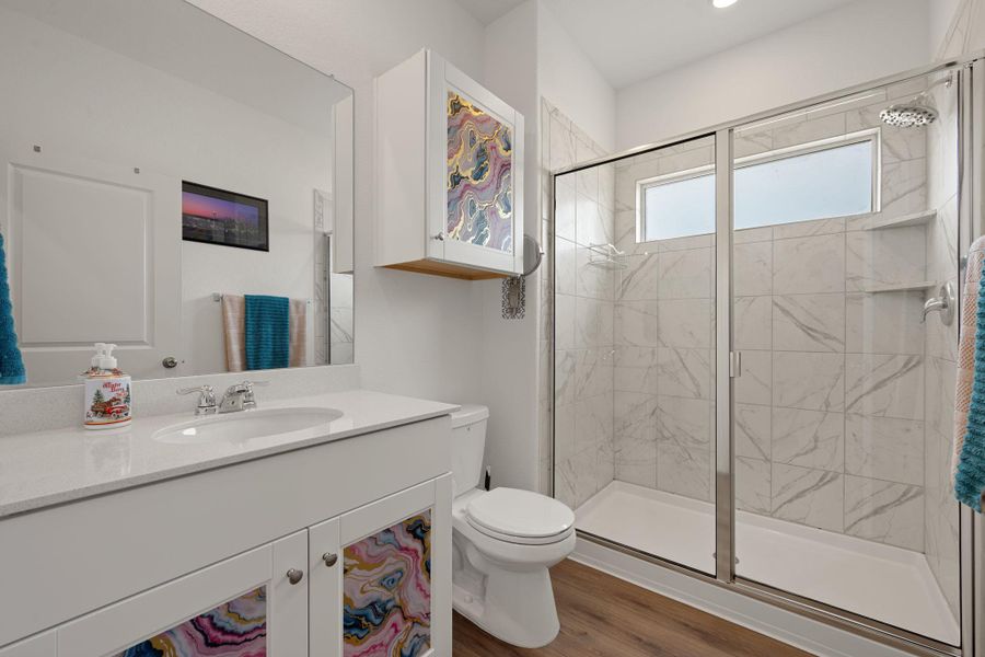 Furnished interior view inside a new home in Thunder Rock, Marble Falls (Image 10).