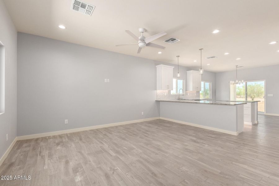 07 - Center 32210 07 - Center 32210