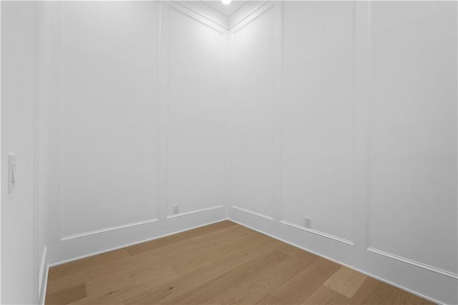 Spacious, unfurnished interior of a new home in , Monroe (Image 62).