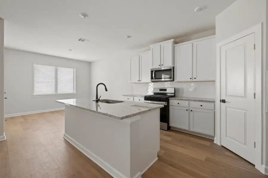 Furnished interior view inside a new home in Lago Mar, Texas City (Image 5). Furnished interior view inside a new home in Lago Mar, Texas City (Image 5).