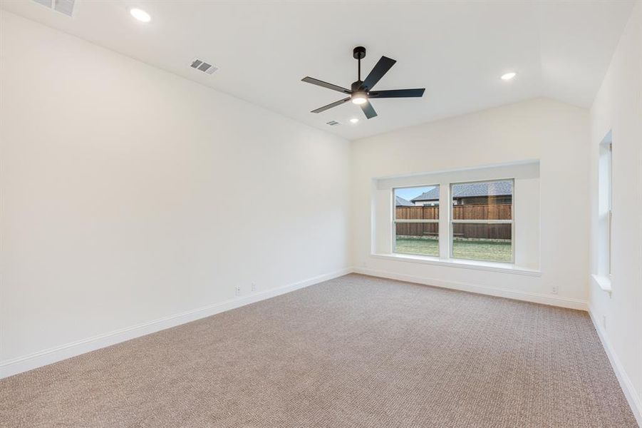 Spacious, unfurnished interior of a new home in Windsong Ranch Classic 61, Prosper (Image 26).