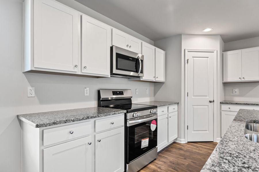 New Home in Aberdeen, NC.  - Slide 34