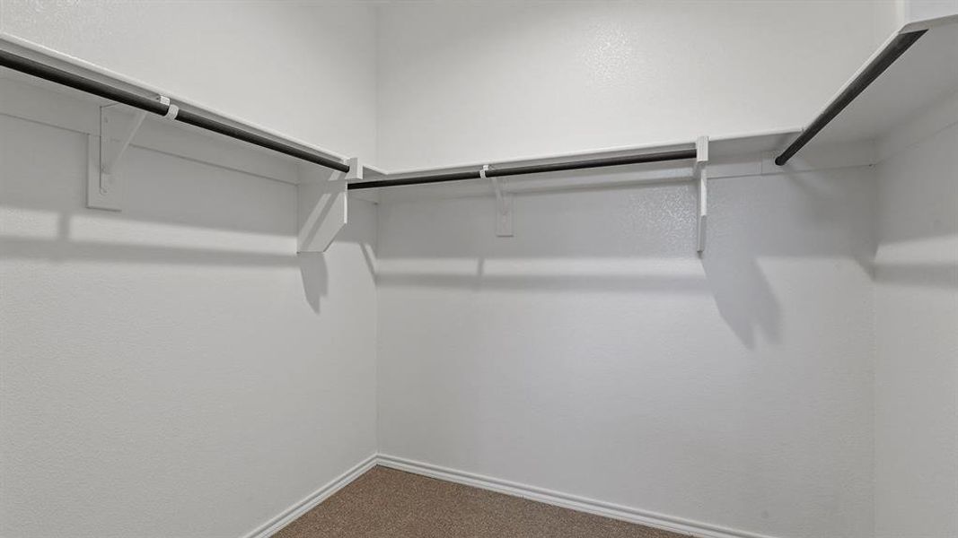 Spacious, unfurnished interior of a new home in Springhill South, Boyd (Image 36).