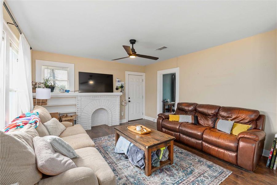 Furnished interior view inside a new home in , Brownwood (Image 11). Furnished interior view inside a new home in , Brownwood (Image 11).