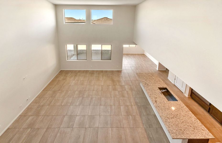 Spacious, unfurnished interior of a new home in El Rancho Santa Rosa, Maricopa (Image 31).