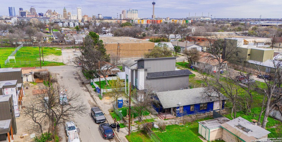 Image 48 of a home in .